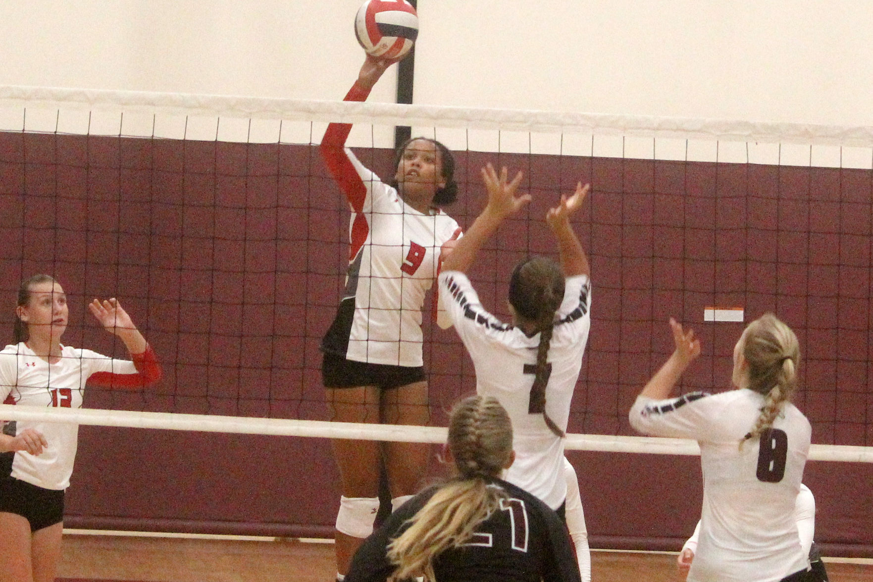 Chippewa Falls at Menomonie volleyball 9-12-19